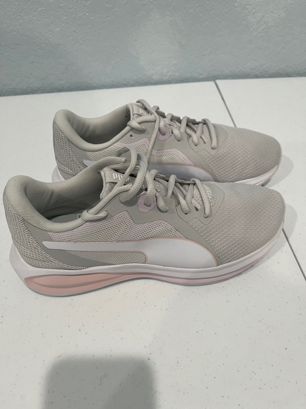 Puma Women's Light Gray & Pale Pink Athletic Sneakers
